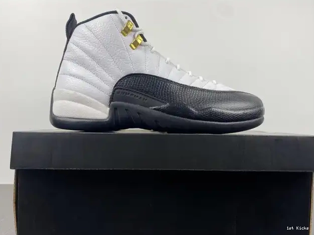 12 Retro 130690-125 (2013) Taxi Jordan 0520